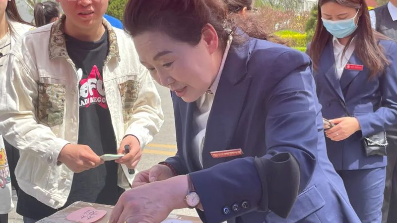 成都工业产品宣传片拍摄：揭秘专业团队背后的制作逻辑