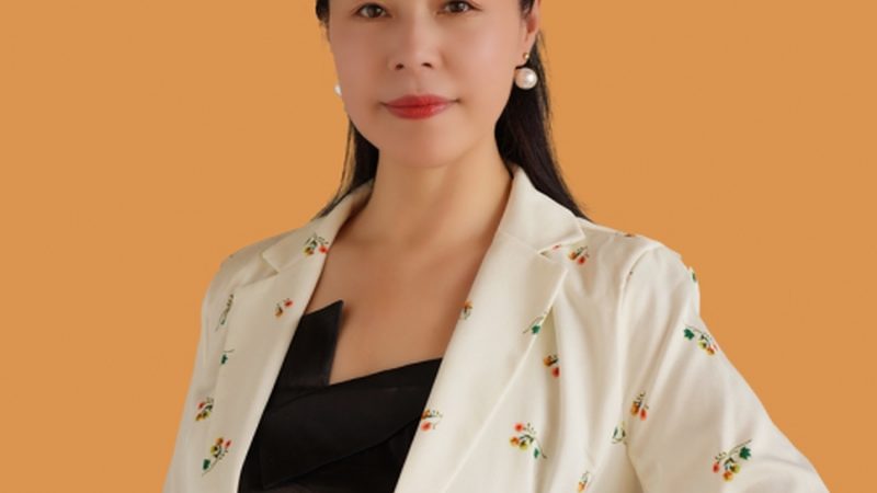 在策划小型户外活动时，要关注参与者的体验。以下是一些建议：